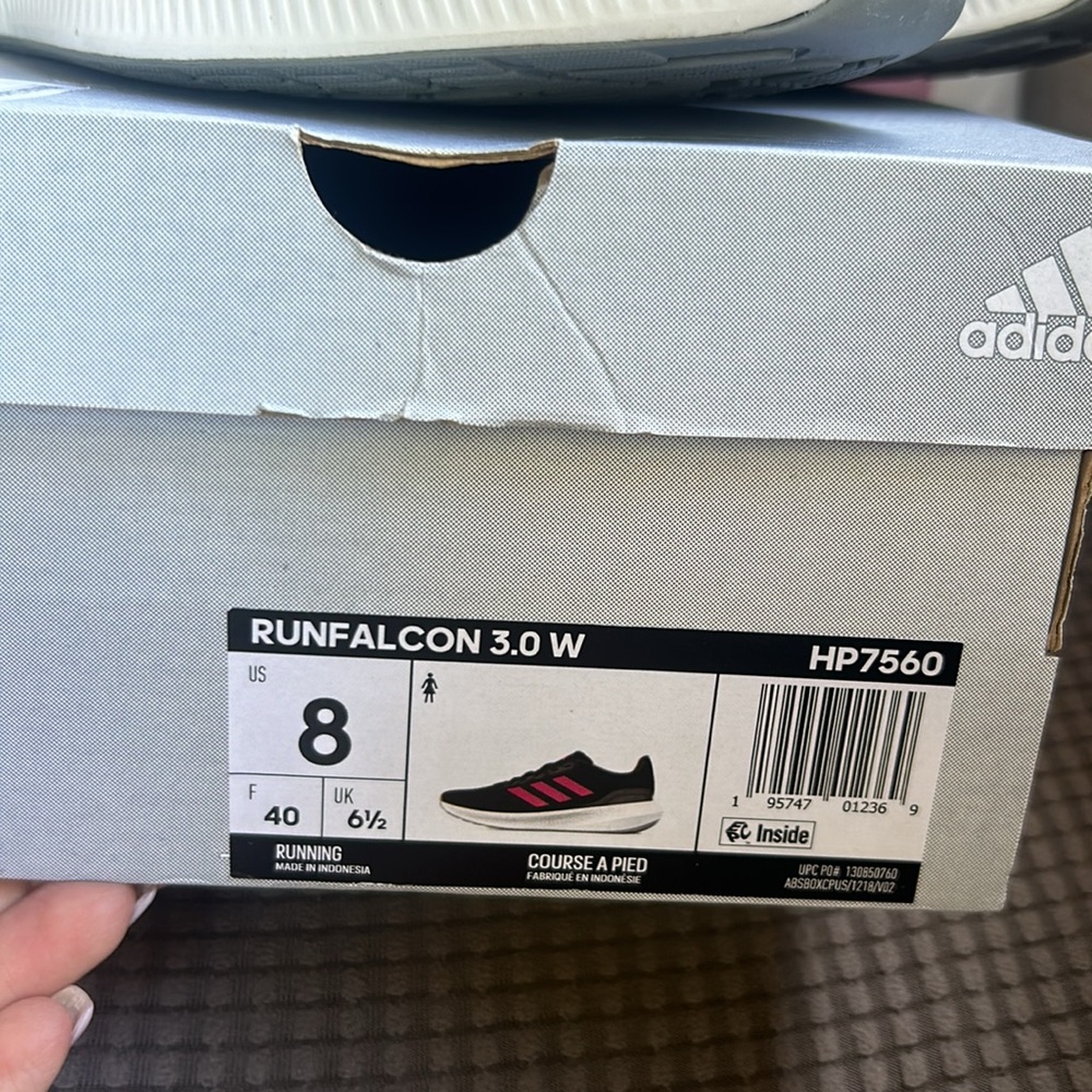 Adidas WMNS Runfalcon 3
Core Black Pulse Magenta - Picture 9 of 13